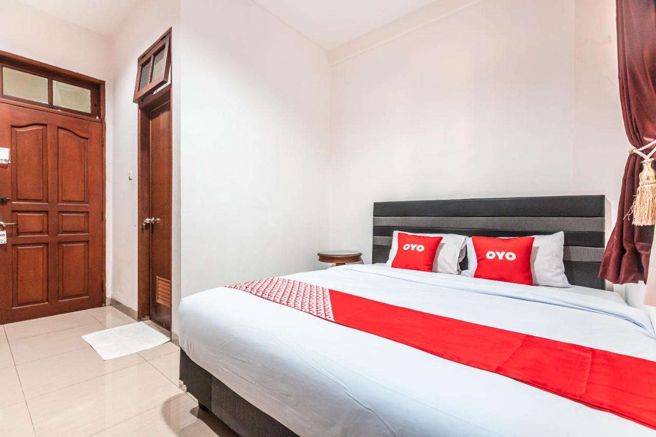Oyo 1990 Kost Kuningan Executive Boading House Setiabudi Jakarta Exterior foto