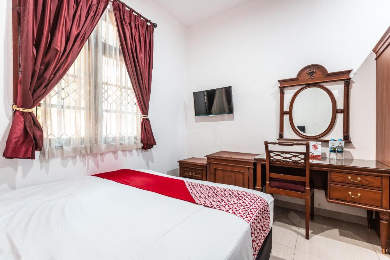 Oyo 1990 Kost Kuningan Executive Boading House Setiabudi Jakarta Exterior foto