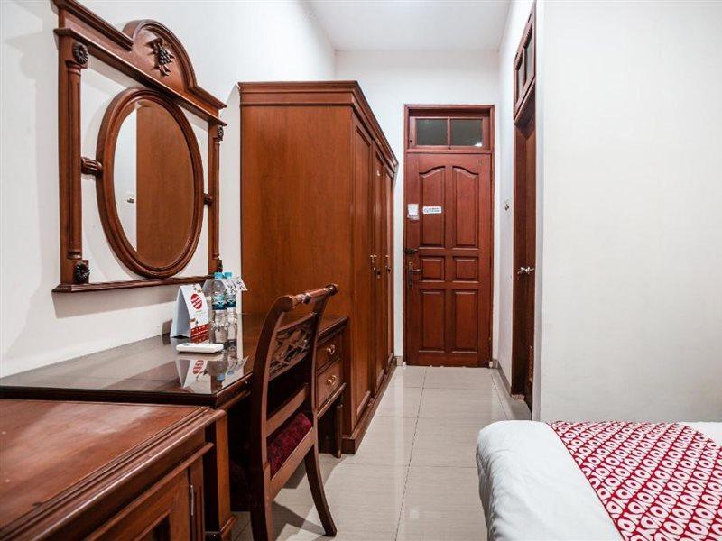 Oyo 1990 Kost Kuningan Executive Boading House Setiabudi Jakarta Exterior foto