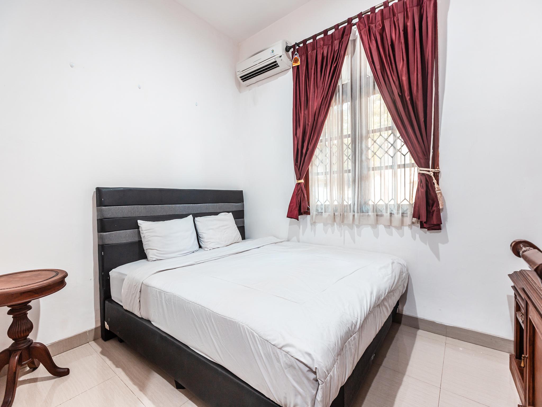 Oyo 1990 Kost Kuningan Executive Boading House Setiabudi Jakarta Exterior foto